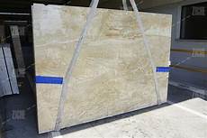 Breccia Oniciata