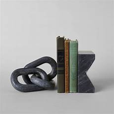 Chain Broked Marble