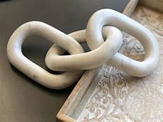 Chain Broked Marble