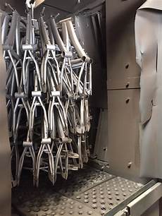 Hanging Blasting Machine