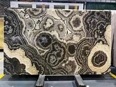 Polished Travertine Slabs