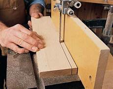 Slab And Board Resawing Machine